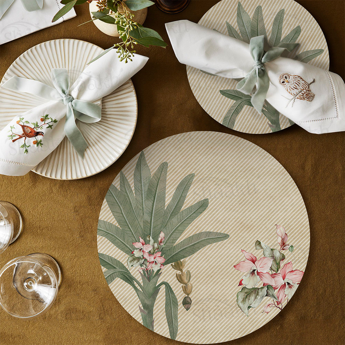 Classic Palm Coordinated Set | TWC 082 (8 Mats, 4 Trivets)