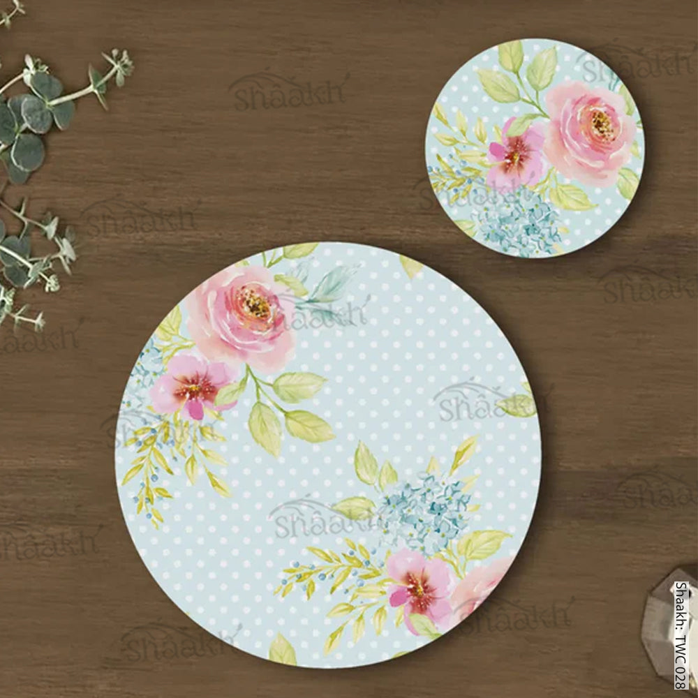 Vintage roses on dotted background Coordinated Mats & Trivets Set | TWC 028 ( 8 Mats, 4 Trivets )